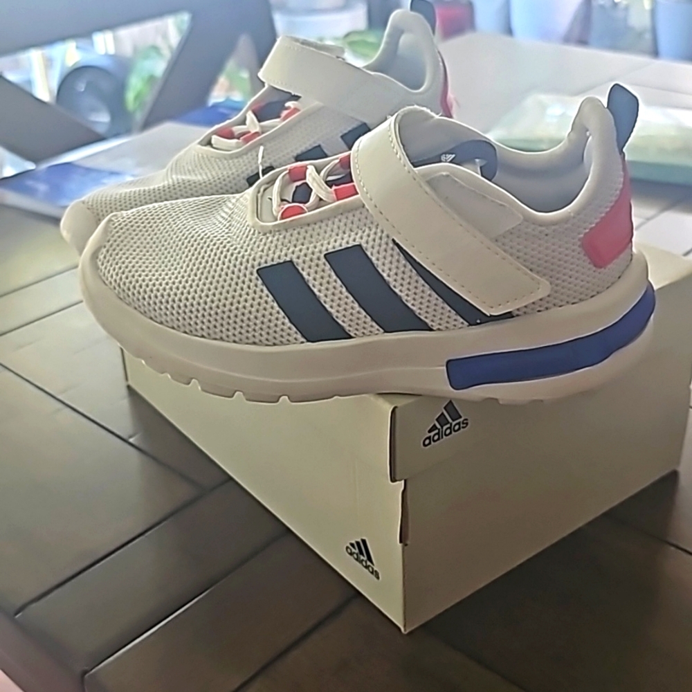 Toddler adidas shoes